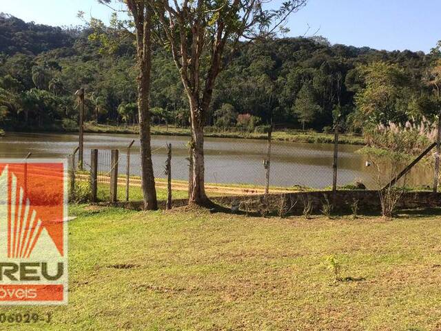 #1422 - Sítio para Venda em Juquitiba - SP - 2