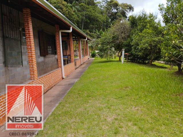 Venda em Centro - Juquitiba