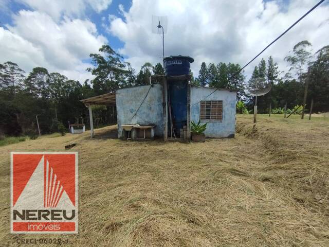 #1813 - Chácara para Venda em Juquitiba - SP - 2
