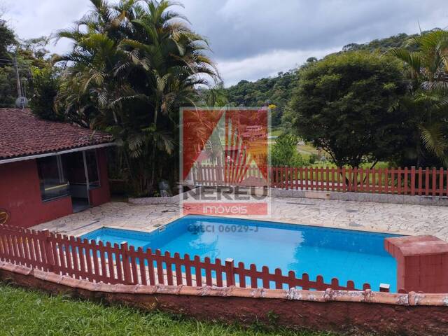 Venda em Centro - Juquitiba