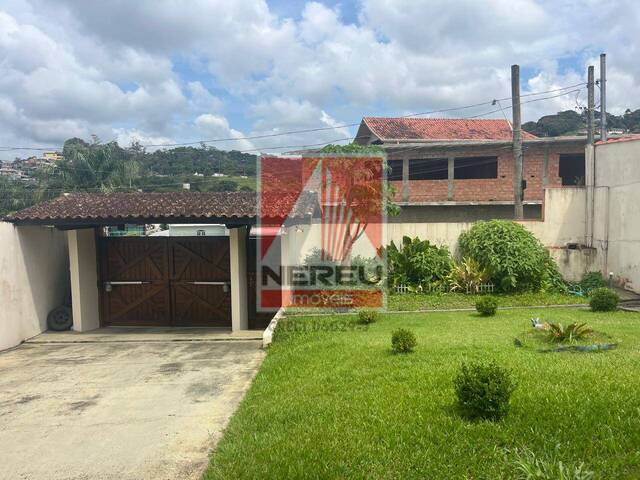 #1922 - Casa para Venda em Juquitiba - SP