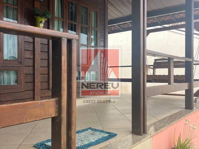 #1922 - Casa para Venda em Juquitiba - SP