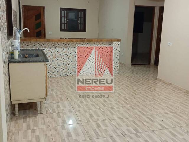 Casa para Venda em Juquitiba - 4