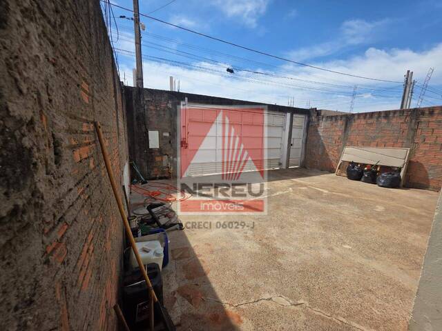 #1948 - Casa para Venda em Agudos - SP